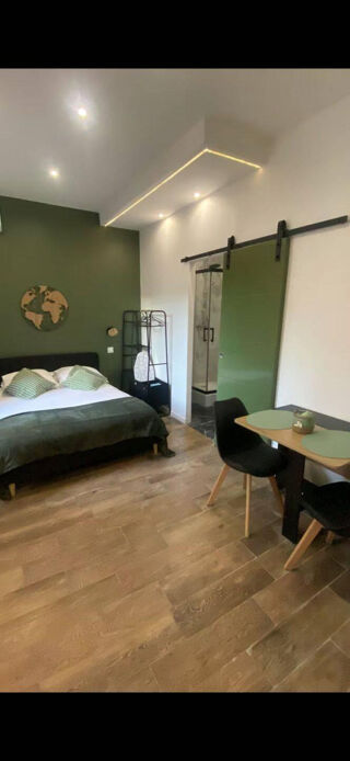  Appartement à louer 1 pièce 25 m²