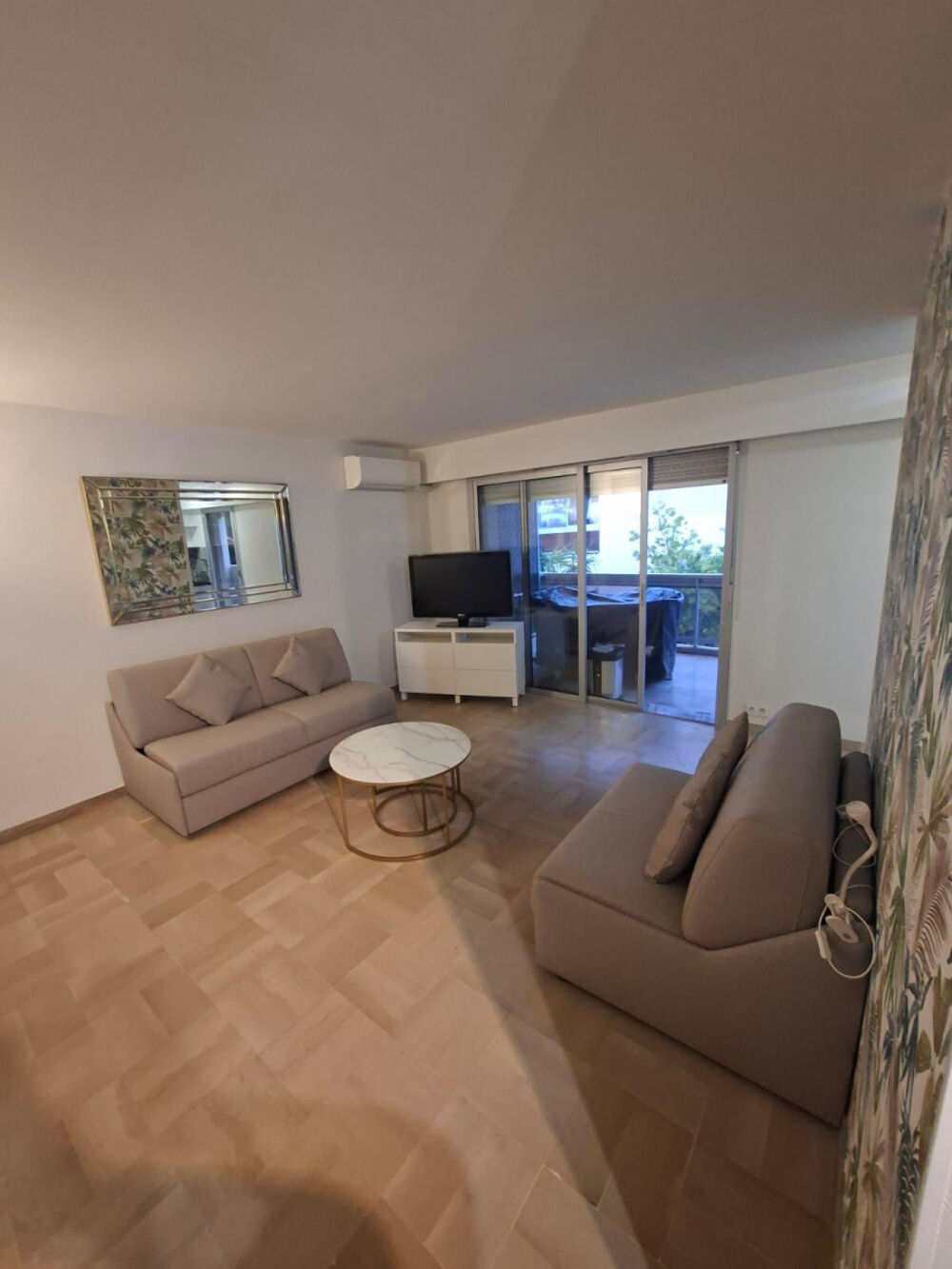 Location Appartement Studio meuble - bail mobilité Le Cannet Le cannet