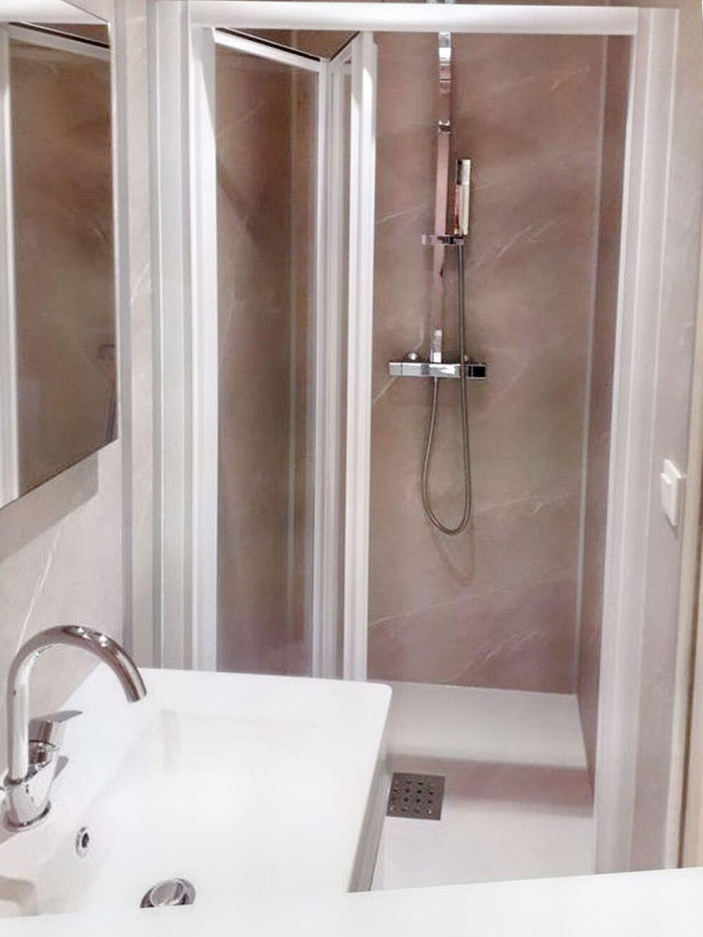 Location Appartement Studio dans une résidence calme, sécurisée, fibre Poitiers