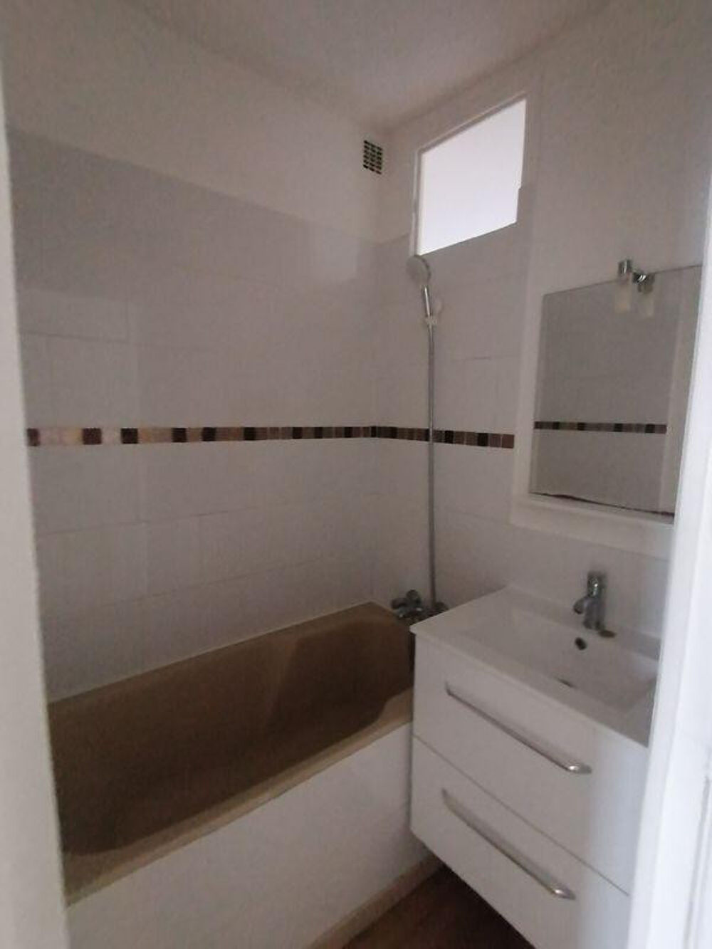Location Appartement 2 pièces 75012 Paris 12
