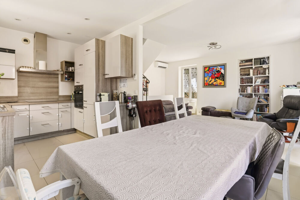 Vente Maison Maison  - 5 pièces  - 110.0 m² Nice