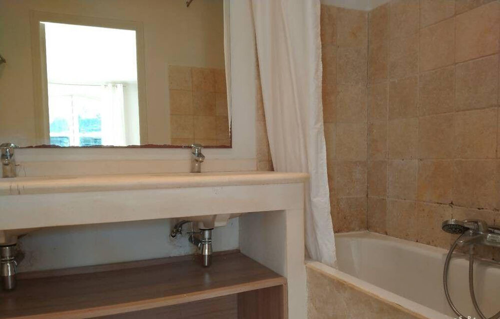 Location Appartement Superbe 2P 45m² avec jardin privé Aix-en-provence