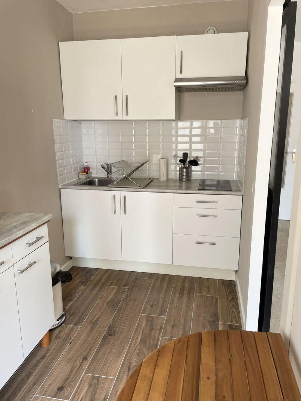 Location Appartement Superbe Studio meublé 32m2 à Marseille La Timone Marseille 5
