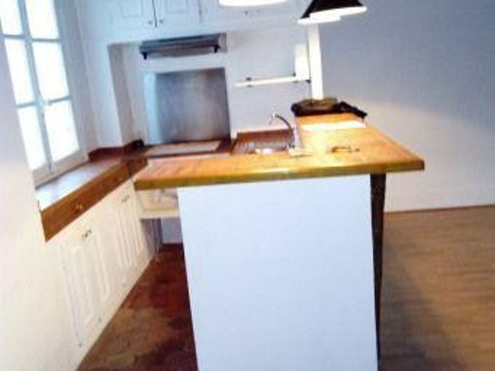 Location Appartement Beau 2P 55m² rue du Bac Paris 7