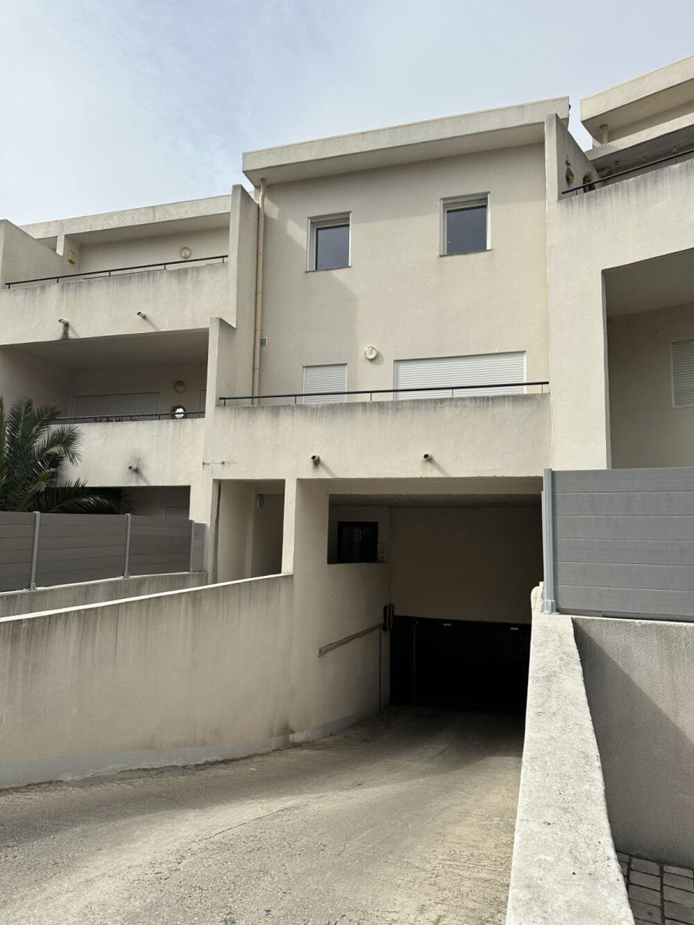 Location Appartement Beau et grand duplex au calme et ensoleillé Marseille 12