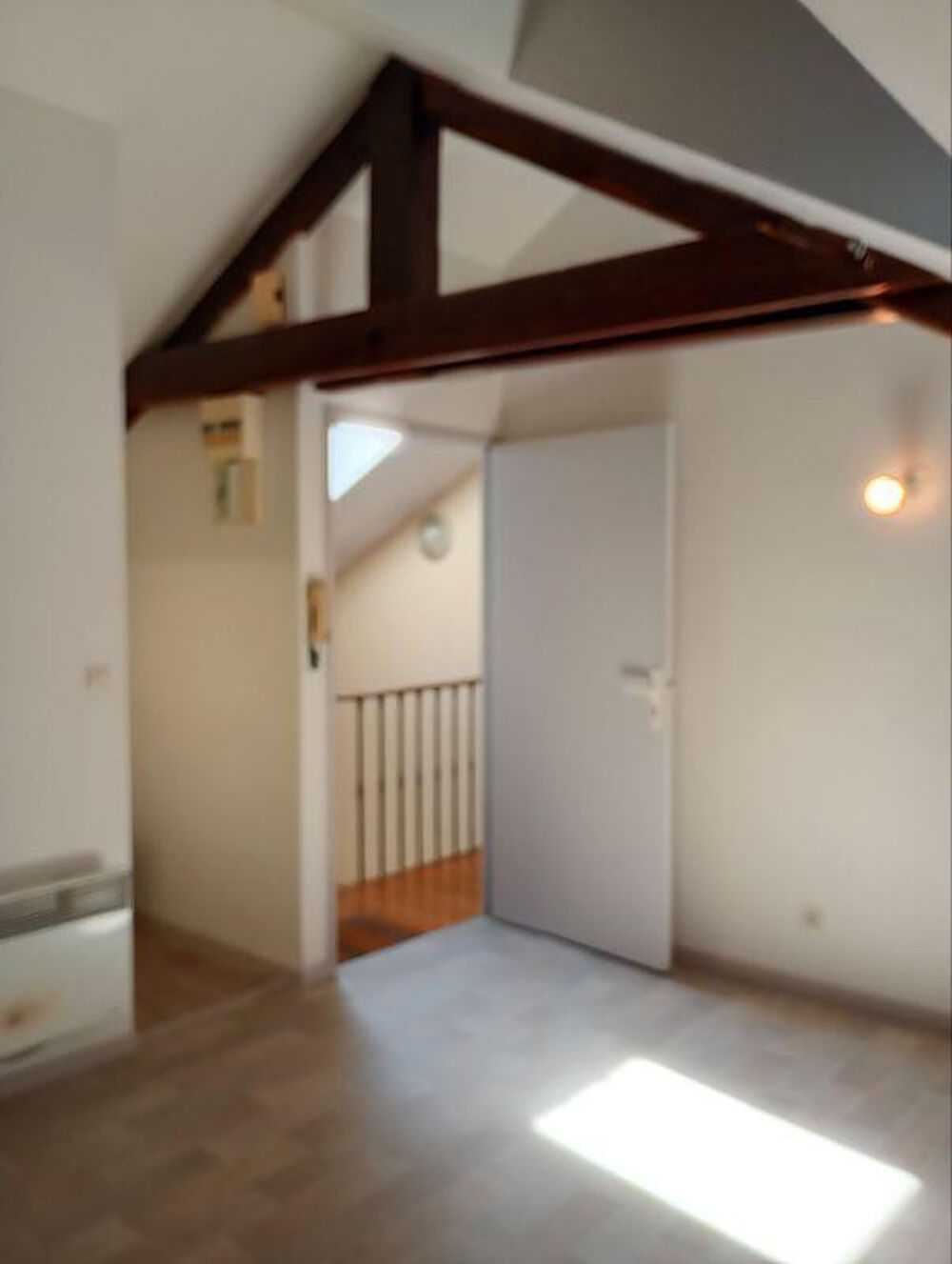Location Appartement Studio proche place Stanislas, école architecture Nancy