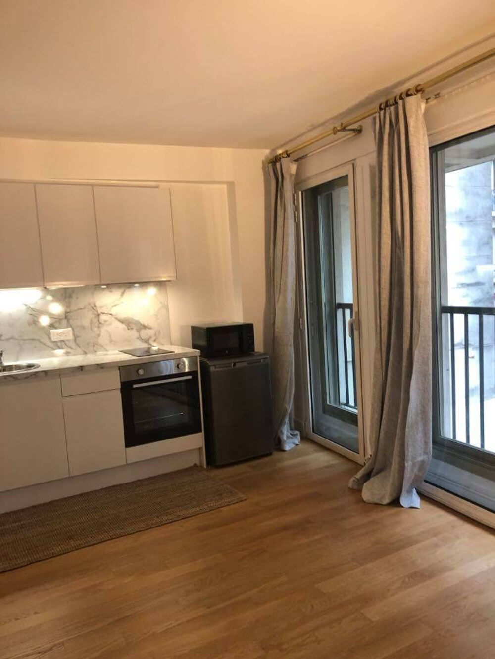Location Appartement Beau studio cosy 33m²  refait, et meublé Paris 6 Paris 6