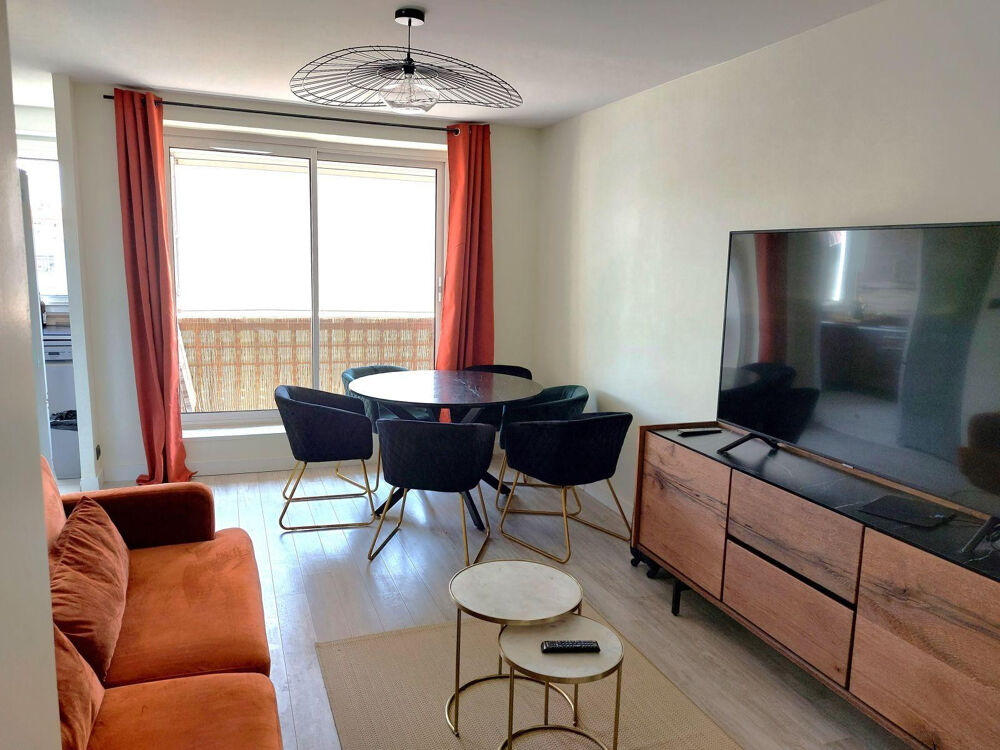 Location Appartement Chambre meublée étudiant colocation INSA / DOUA Villeurbanne