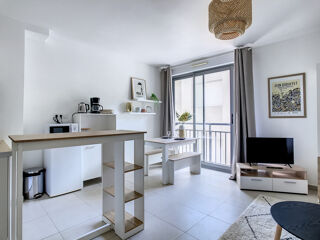  Appartement à louer 1 pièce 27 m²