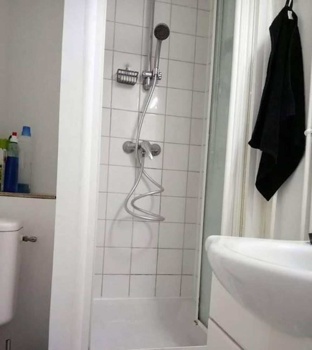 Location Appartement Studio à louer Paris 11ème Paris 11