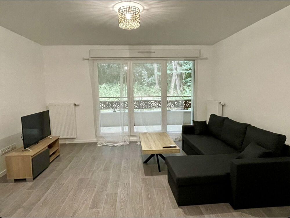 Location Appartement Colocation dans un Bel appartement neuf 3 pieces Melun