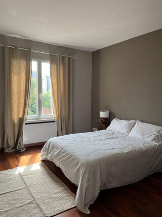  Appartement à louer 2 pièces 45 m²