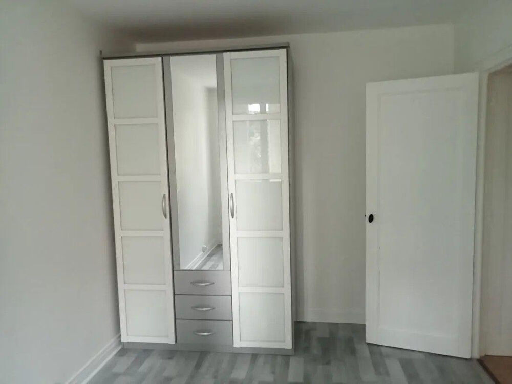 Location Appartement 2P 39m² entièrement rénové à Montplaisir Saint-Étienne