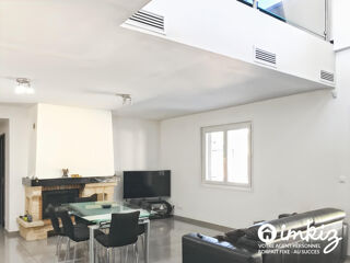  Maison  vendre 6 pices 166 m