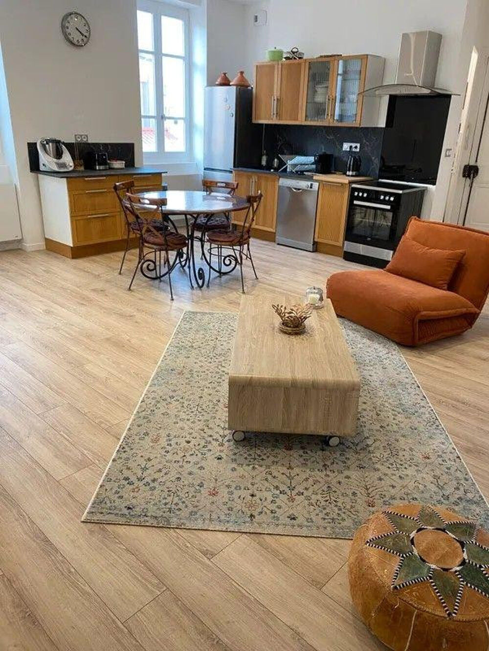Beau 3P meublé 71m² refait à neuf place Massenet