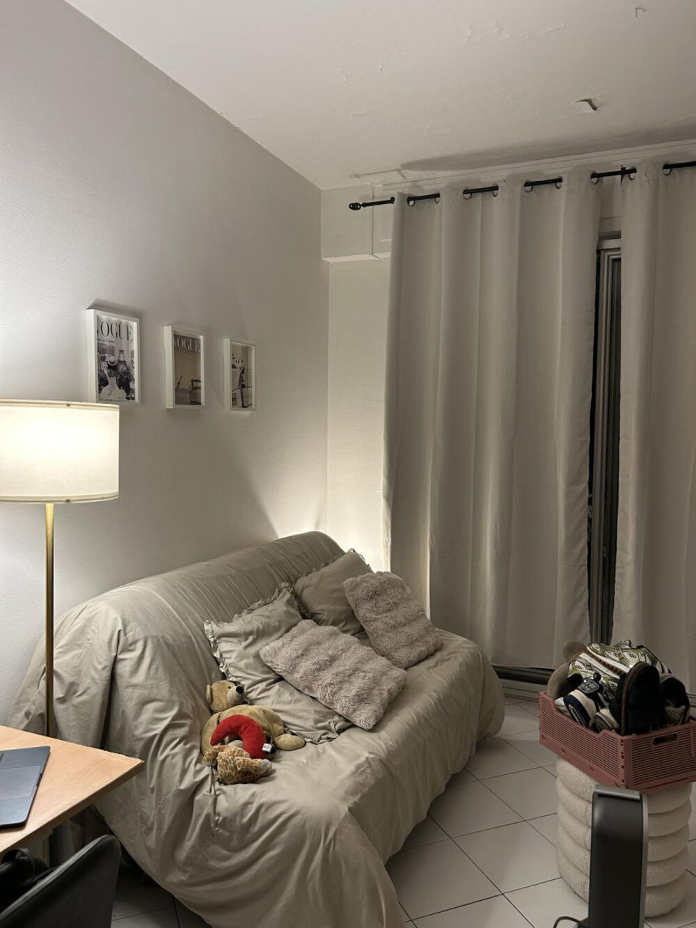 Location Appartement Studio meublé 22 m² Résidence Super Cadenelle 8eme Marseille 8