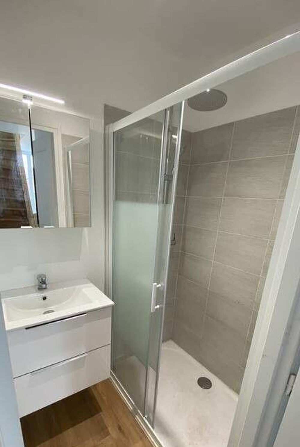 Location Appartement Chambres dans coloc 130 m² intégralement rénovée Lille