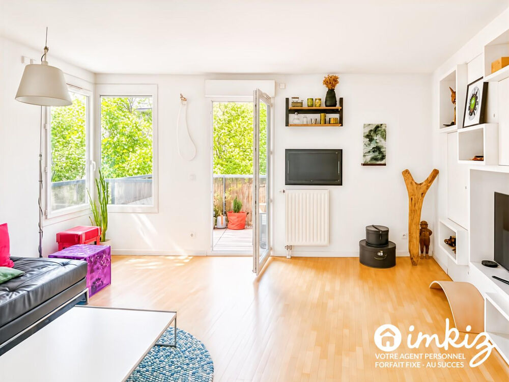 Vente Appartement 3 pièces avec  terrasse parking ascenseur 17e Paris 17