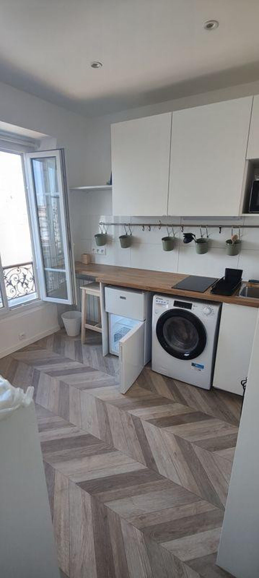 Location Appartement Studio pour étudiant - Batignoles Paris 17