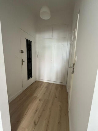  Appartement à louer 1 pièce 25 m²