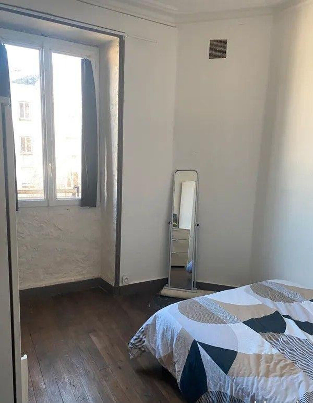 Location Appartement Beau 2P meublé 37m² plein centre en bon état Nantes