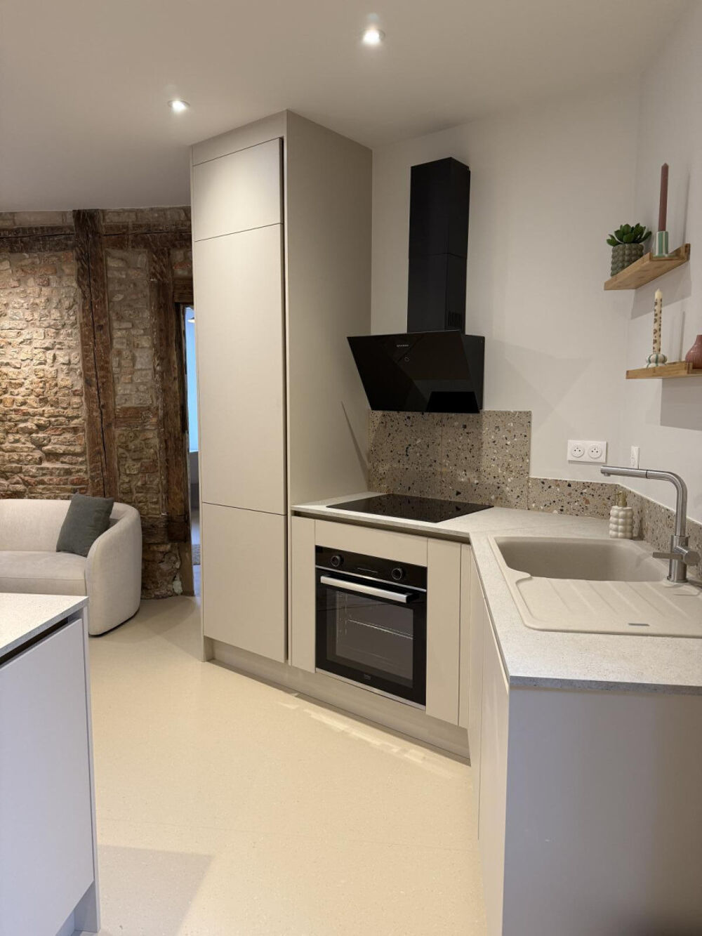 T3 rénové haut de gamme  45 m²  Petite France