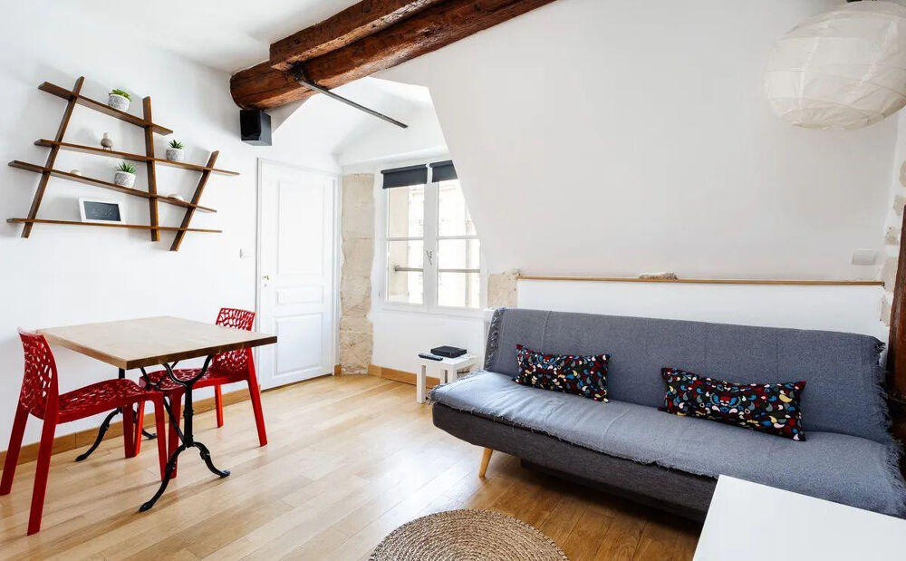 Location Appartement Superbe T2 rénové 30m2 Panthéon Bail mobilité Paris 5