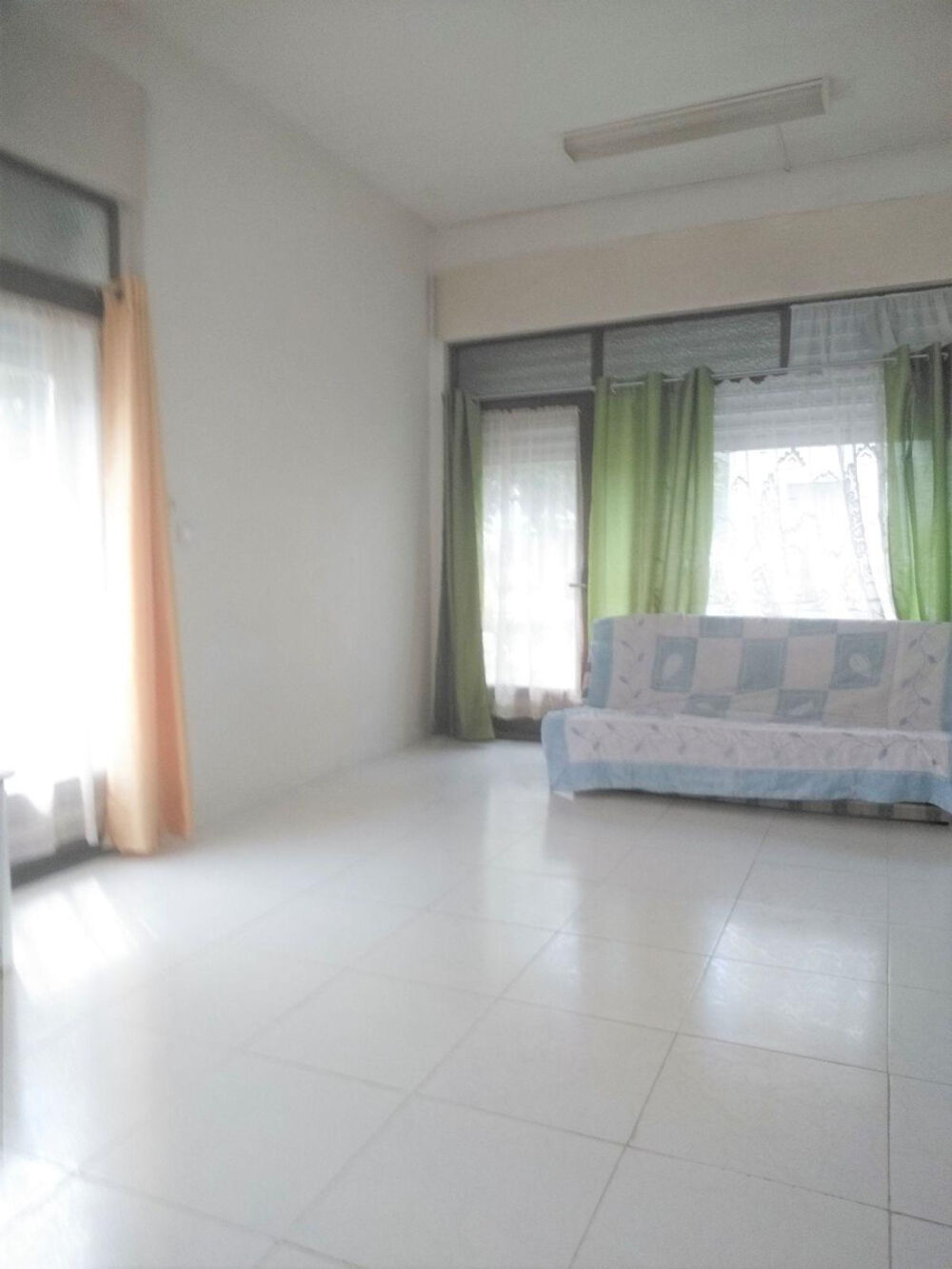 Location Appartement IMMEUBLE TRANQUIL Grenoble