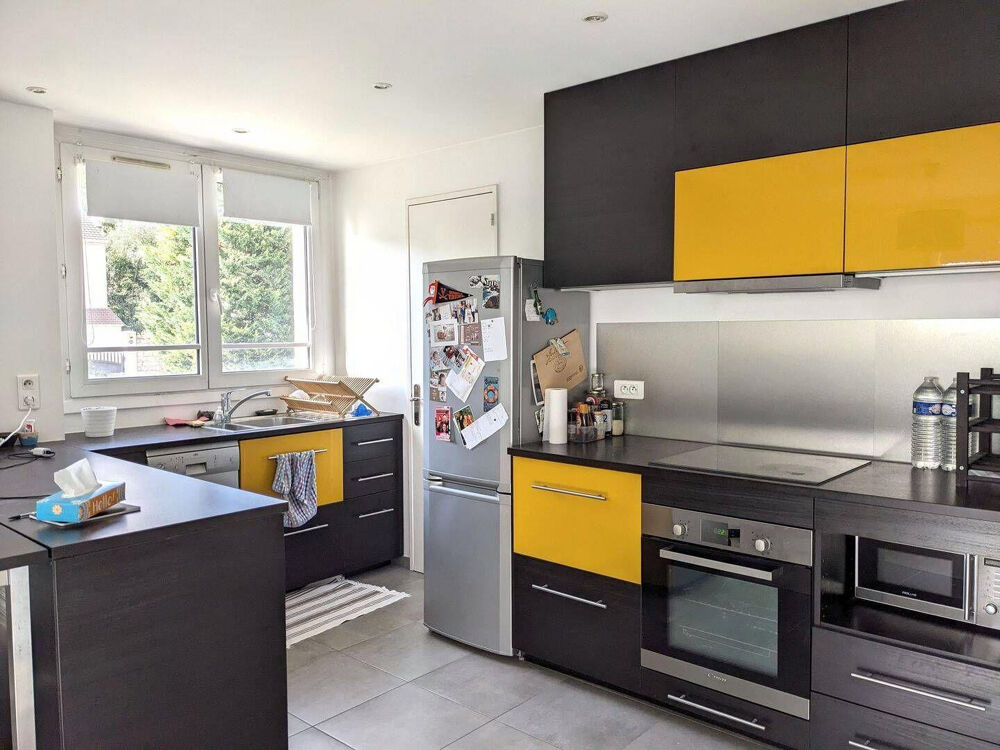 Location Appartement BEAU MEUBLE 3 PIECES, 61m²  CAVE ET PARKING Châtillon