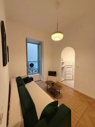  Appartement à louer 2 pièces 28 m²