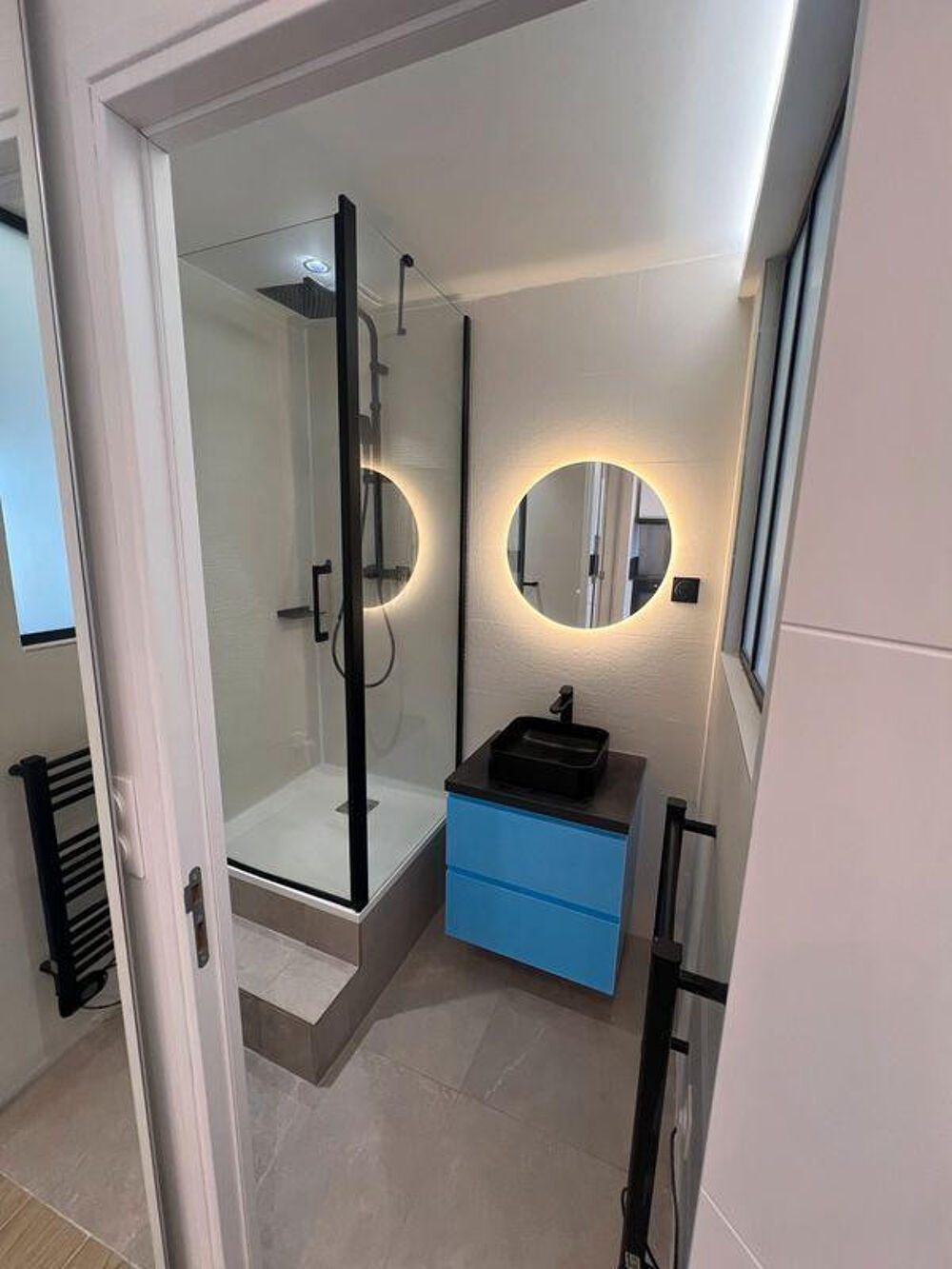 Location Appartement Beau studio 18m2 meublé Paris 16