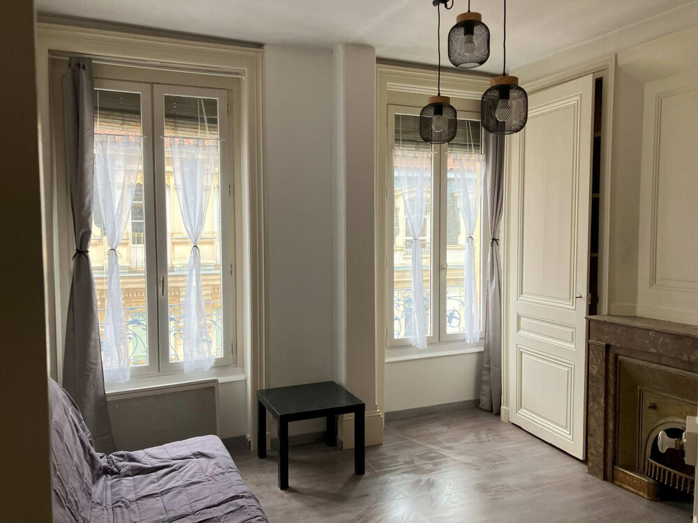 Location Appartement Métro Foch, Bel F1+Alcove au 5e avec ascenseur Lyon 6