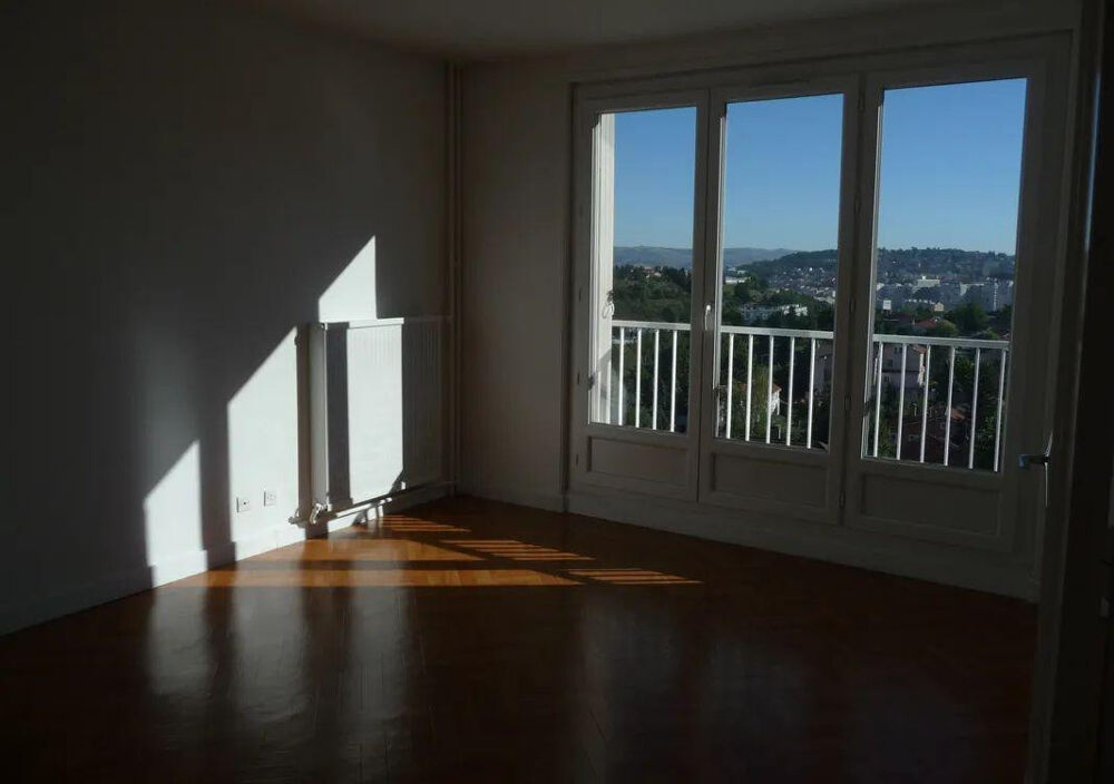 Location Appartement Très bel F3 rénové calme 57m2 quartier de BELLEVUE Saint-Étienne