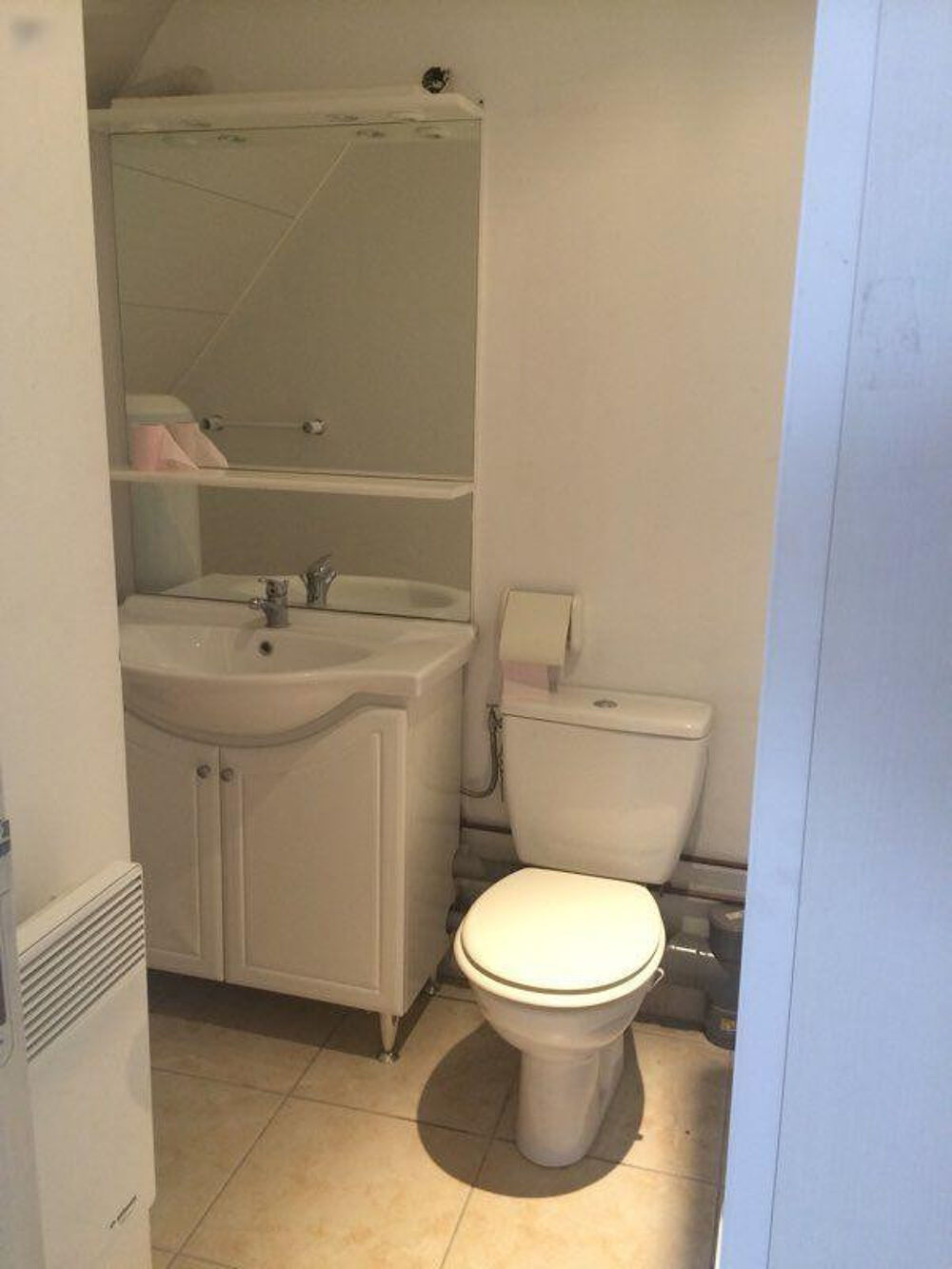 Location Appartement Studio meublé 25 m2 Roubaix