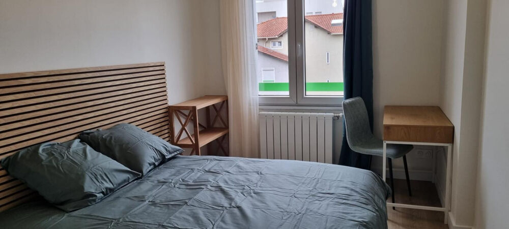 Location Appartement Chambre disponible en colocation meublée Villeurbanne