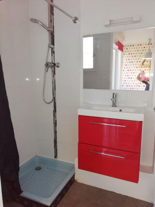  Appartement à louer 1 pièce 25 m²