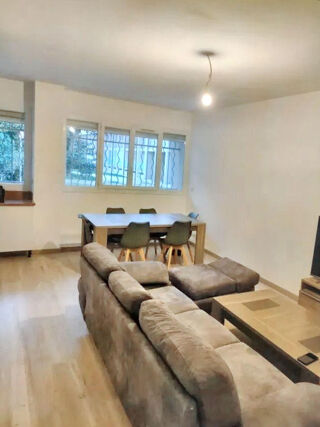  Appartement à louer 2 pièces 49 m²