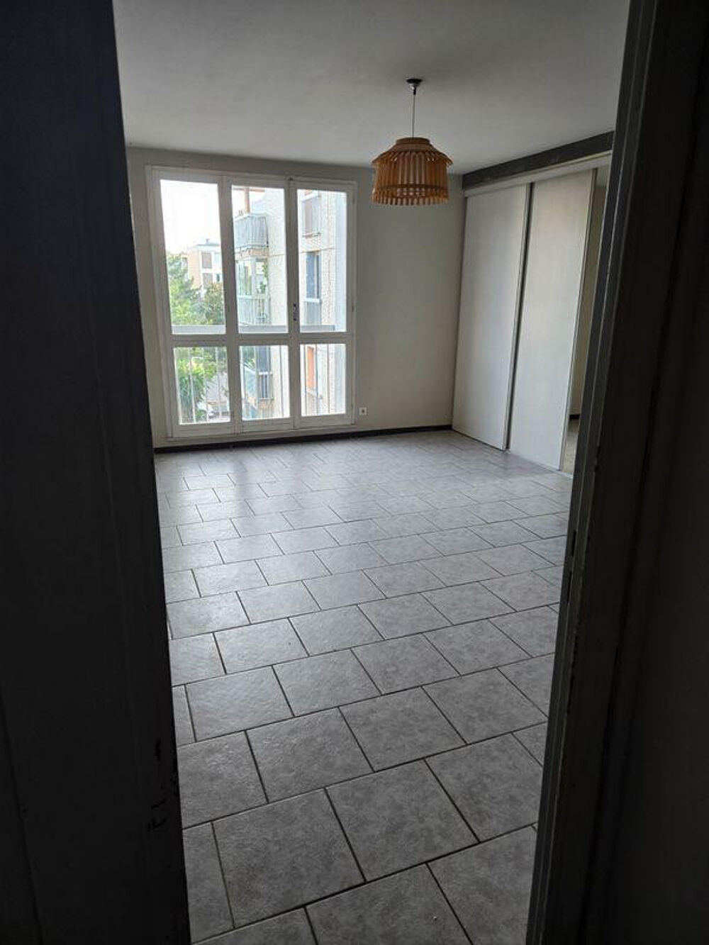 Location Appartement Beau F4 82m2 avec loggia Aix-en-provence