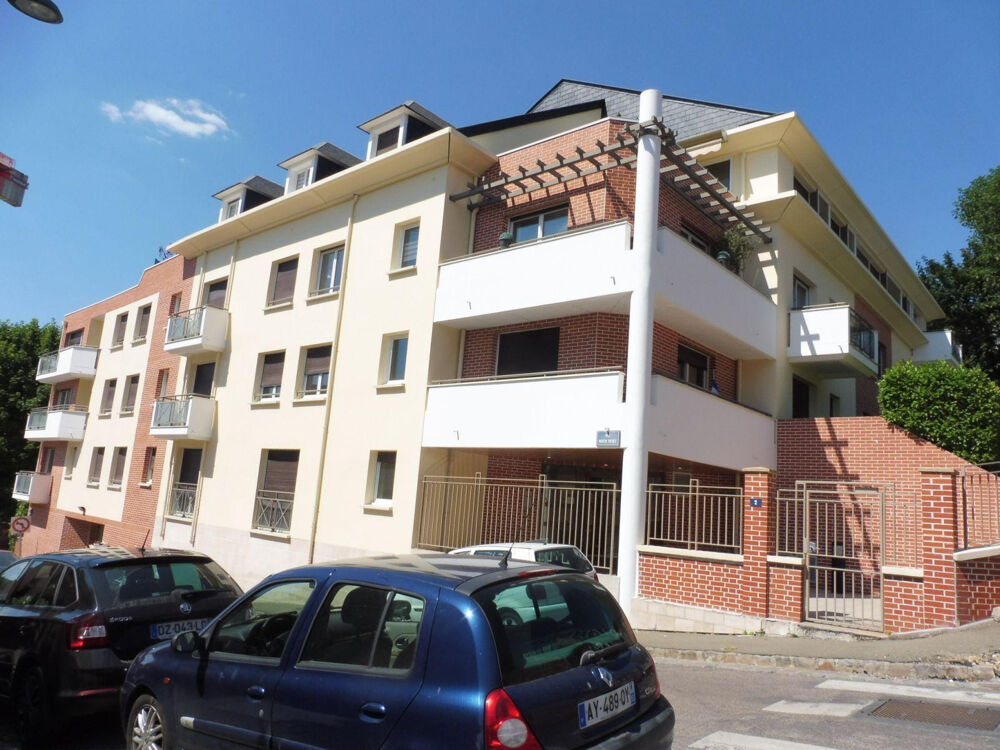 élégant meublé 28 m2 avec parking , rive droite