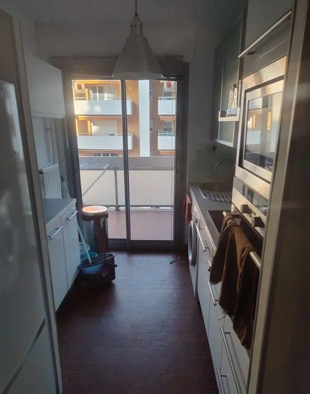 Location Appartement Beau 2P meublé 48m² avec balcon de 16m² Marseille 1