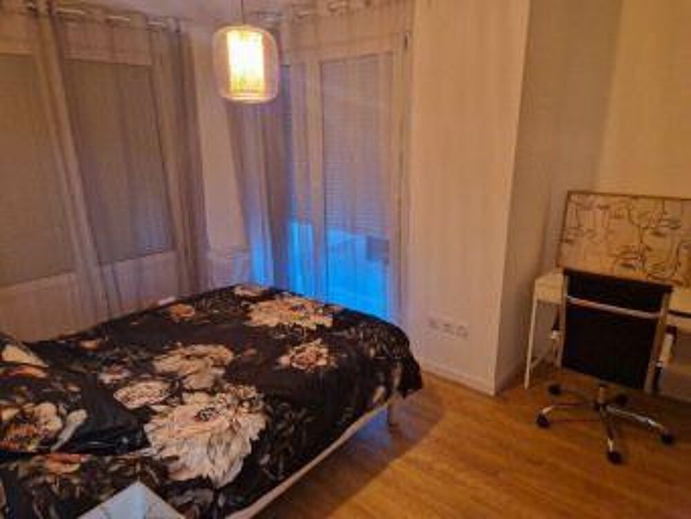 Location Appartement Chambre dans colocation meublée 107m2 Vitry-sur-seine