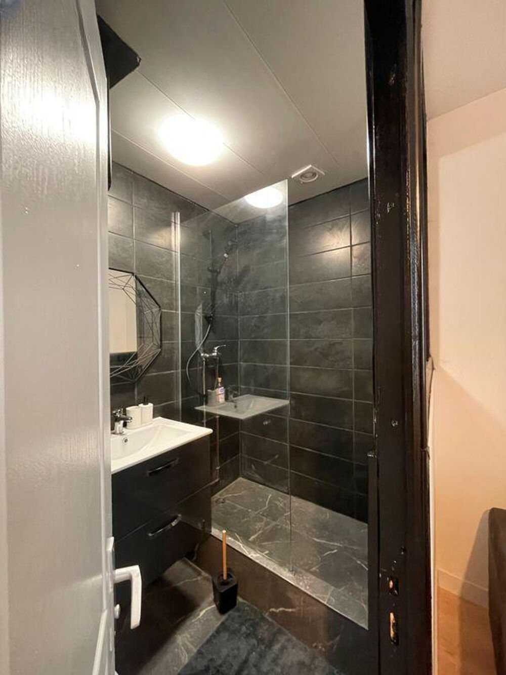 Location Appartement Studio 20m² à Paris 18ème idéal pour étudiant Paris 18