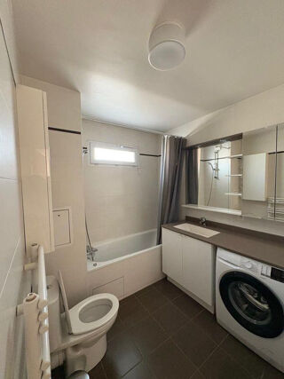  Appartement à louer 2 pièces 44 m²
