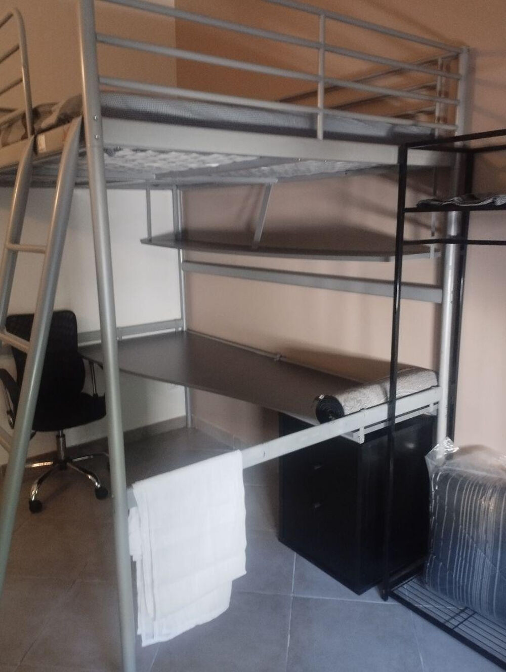 Location Appartement Logement étudiant calme Le crès