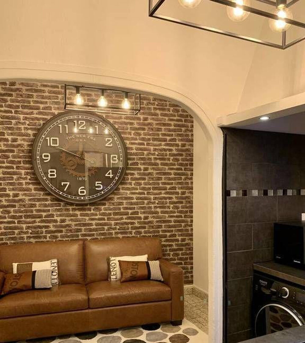 Location Appartement Beau 2 pièces 29 m² rénové et meublé à Puteaux Puteaux