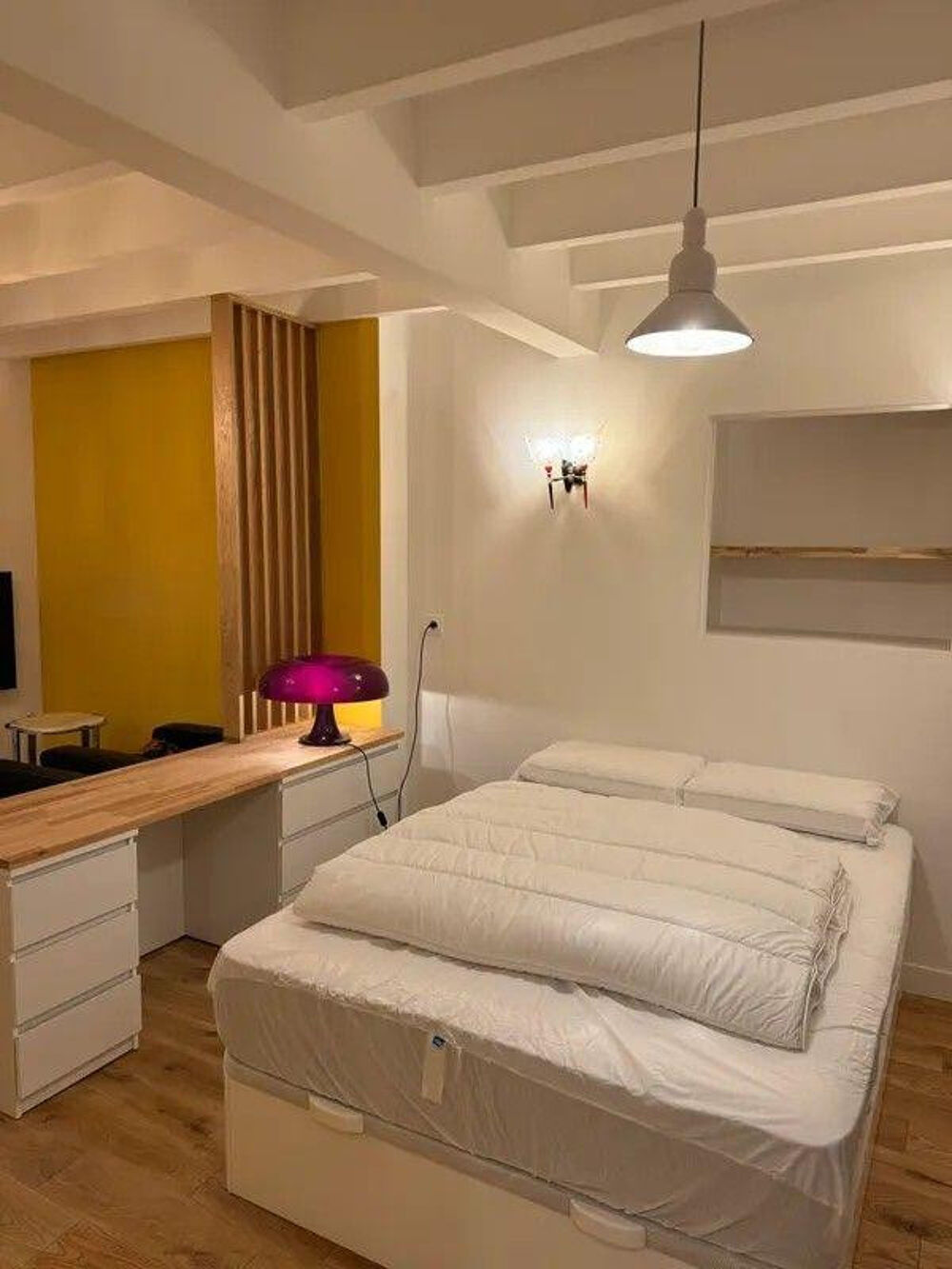 Beau studio 30m² rénové situé au coeur des CARMES