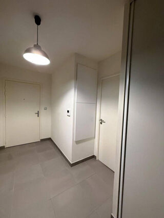  Appartement à louer 3 pièces 67 m²