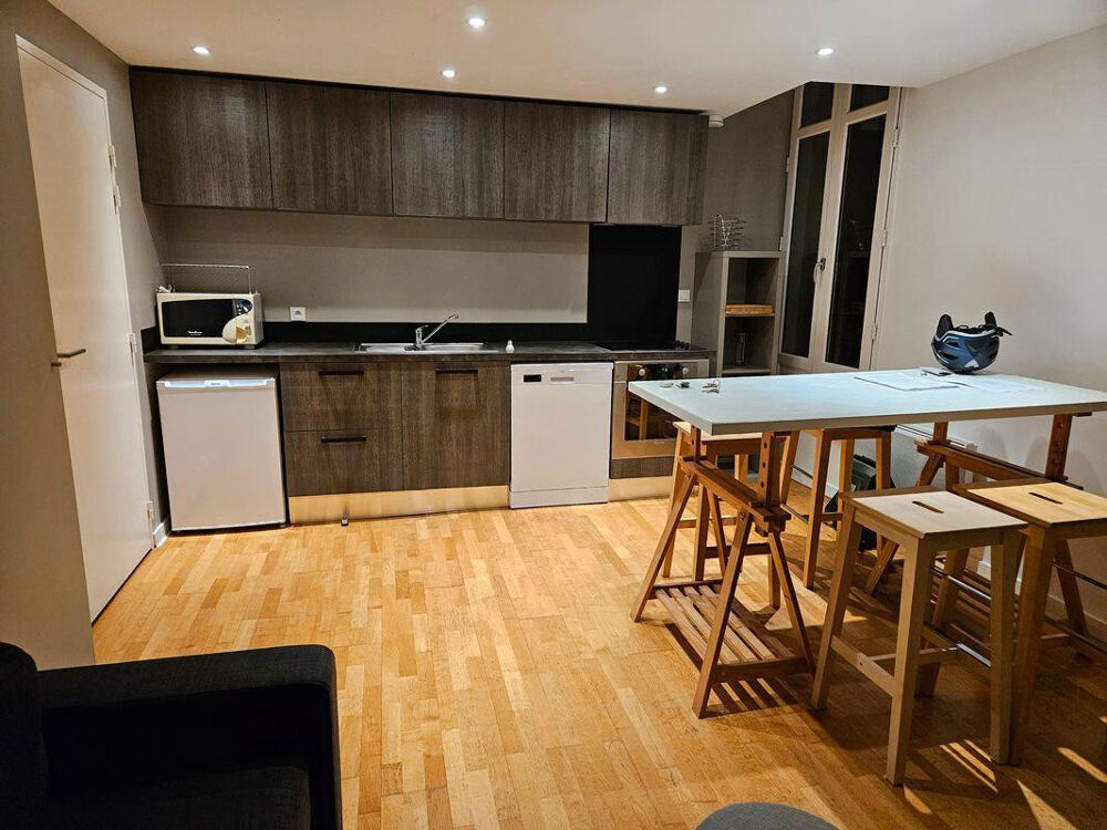 Location Appartement Beau T3 meublé 63 m2 quartier Gavinies Bordeaux