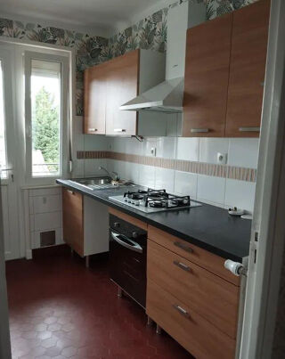  Appartement à louer 3 pièces 71 m²