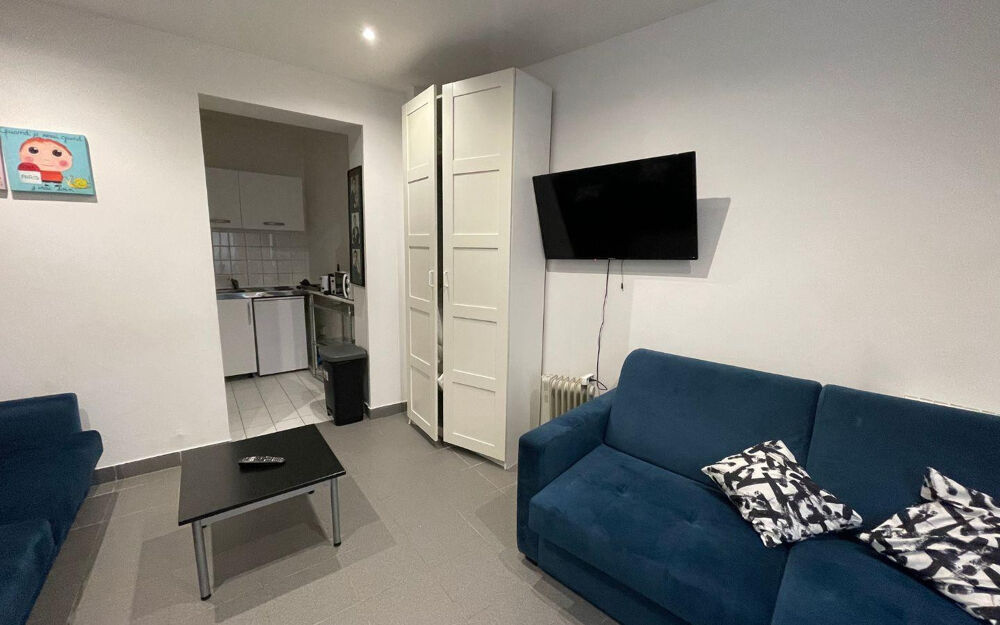 Location Appartement Beau studio 23m² entièrement équipé Paris 14